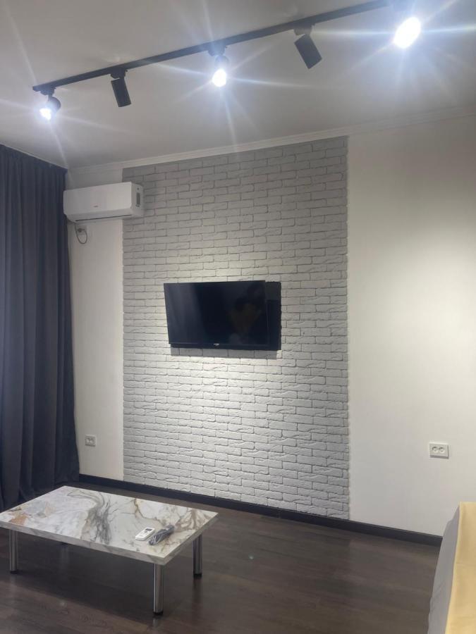 Апартаменты Центр Медеуский Район Almatî Exterior foto