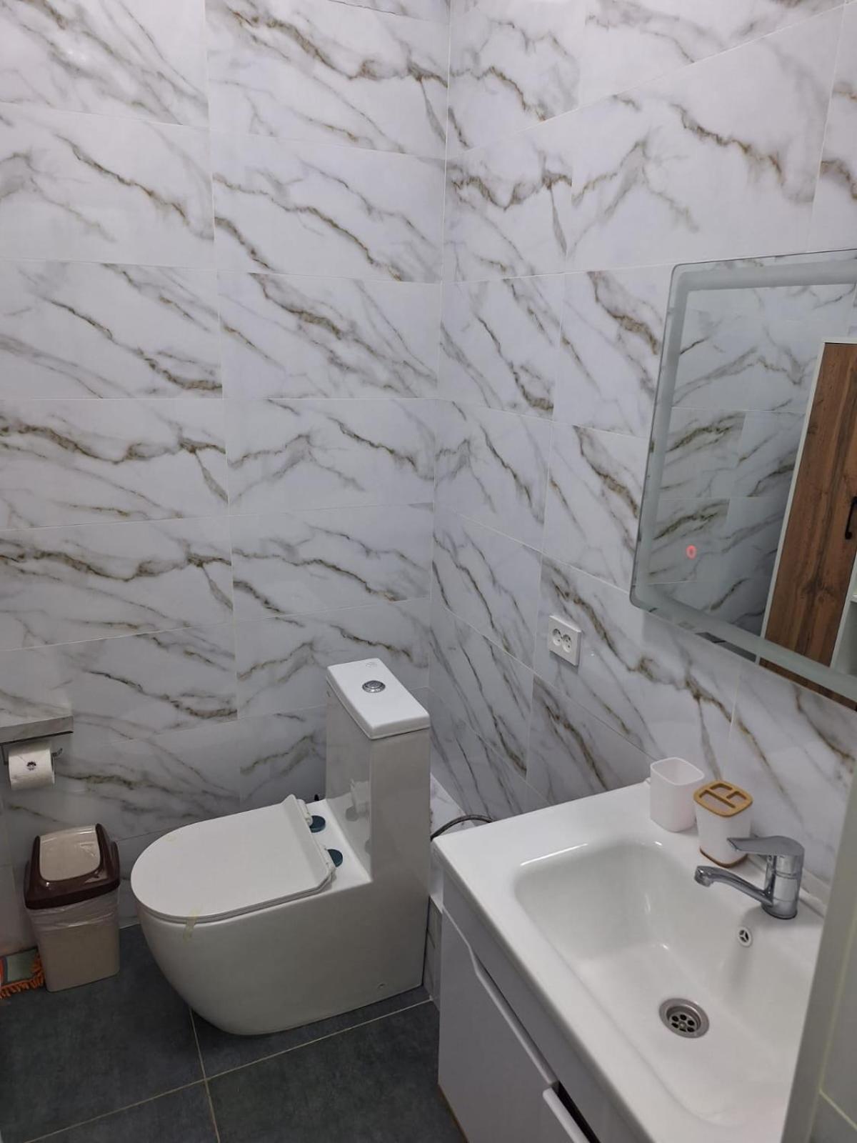 Апартаменты Центр Медеуский Район Almatî Exterior foto