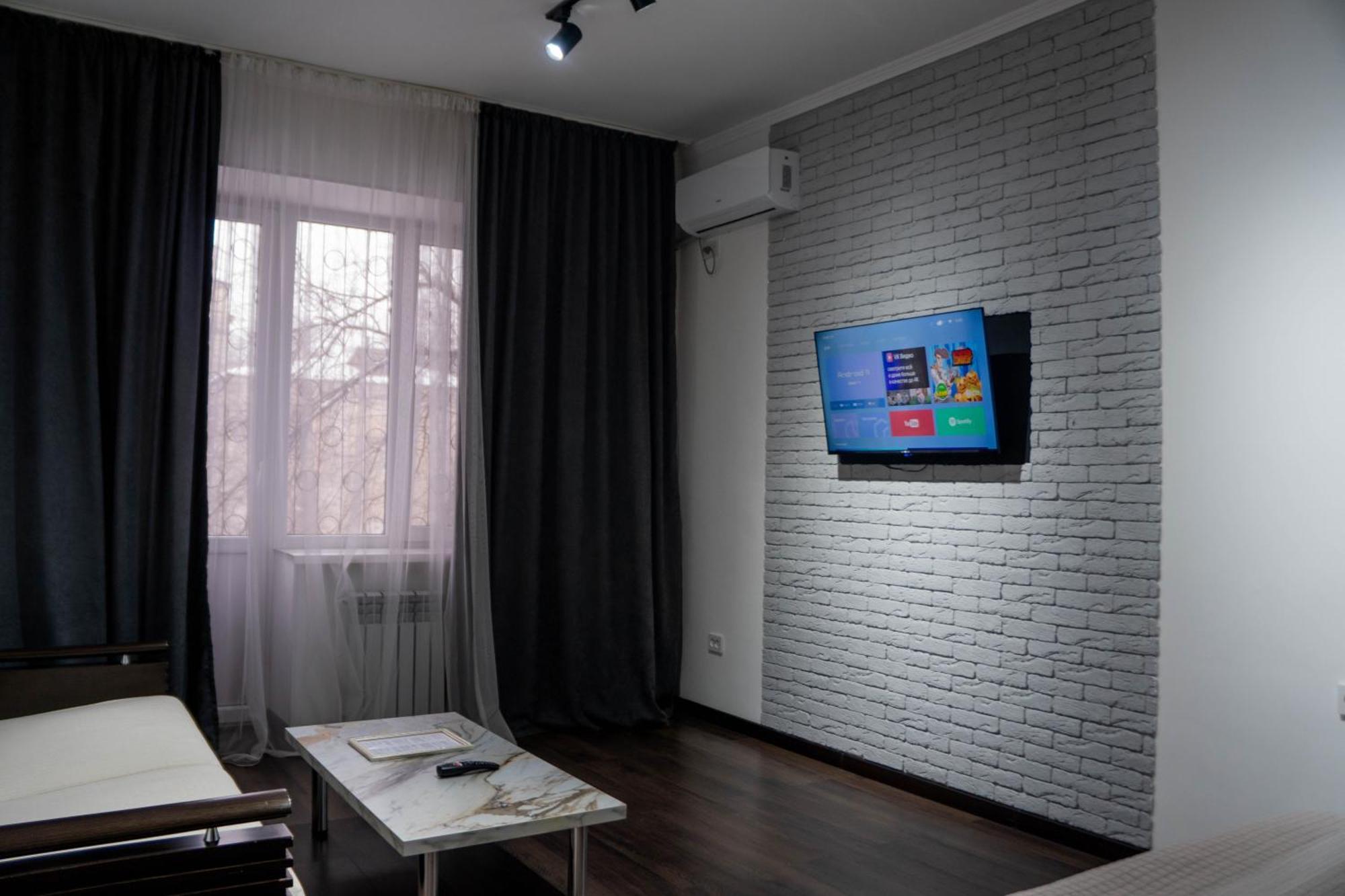 Апартаменты Центр Медеуский Район Almatî Exterior foto