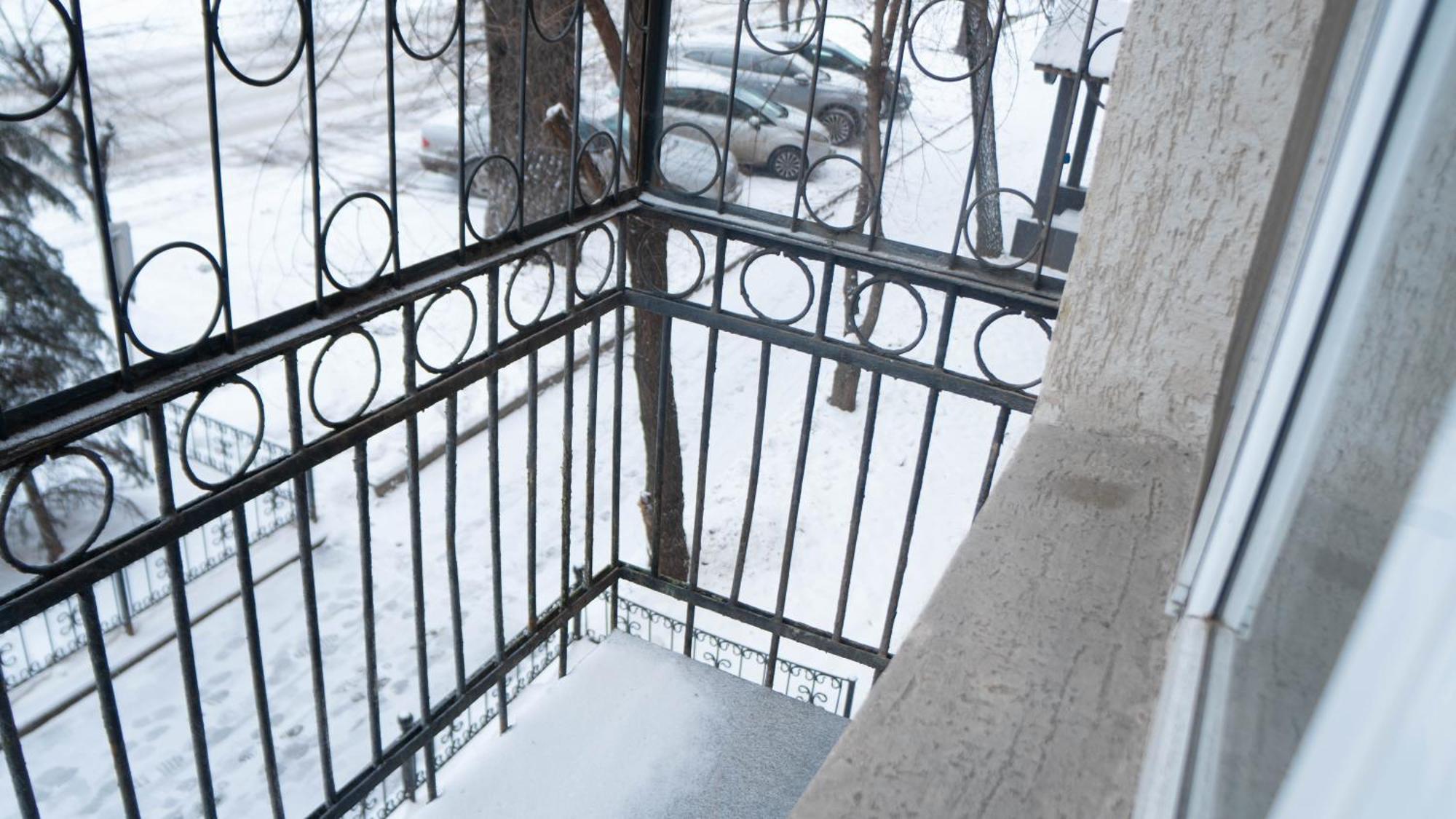 Апартаменты Центр Медеуский Район Almatî Exterior foto
