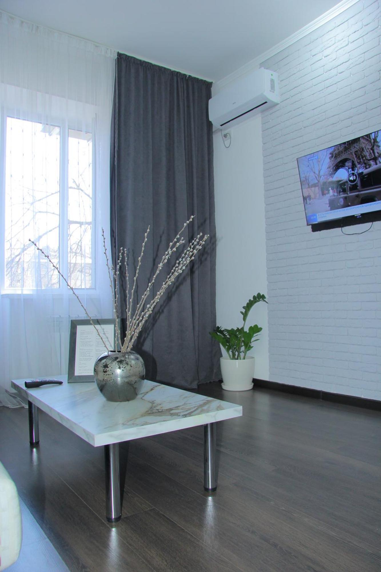 Апартаменты Центр Медеуский Район Almatî Exterior foto